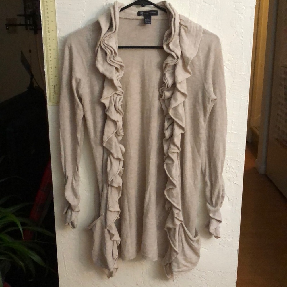 Cream cardigan with ruffles